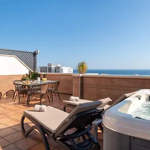 Apartamento Stunning Penthouse In The Centre Of, Nerja